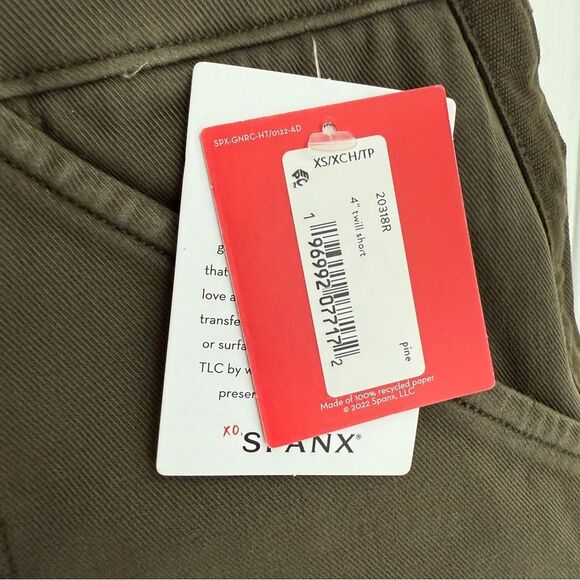 Spanx Stretch Twill 4” Shorts Pine NWT Women’s Size XS - Picture 4 of 5